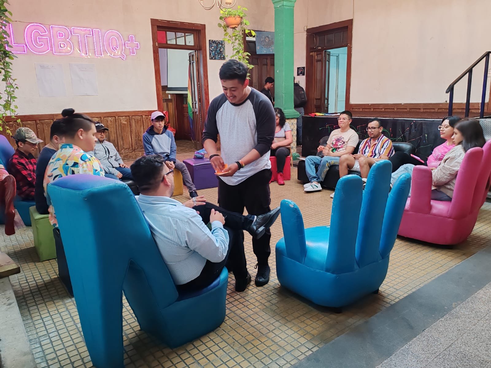   Los círculos de convivencia de CADI se desarrollan en un ambiente de confianza y se realizan una vez al mes.  Foto: Cortesía CADI 